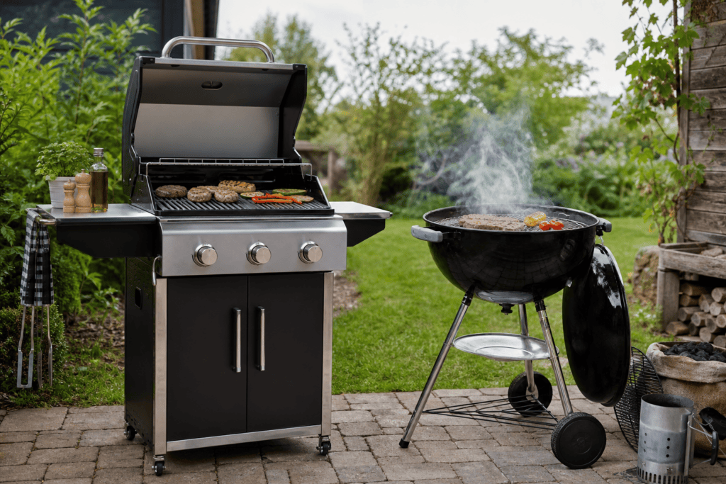 Wat is het verschil tussen een gasbarbecue en een houtskoolbarbecue?